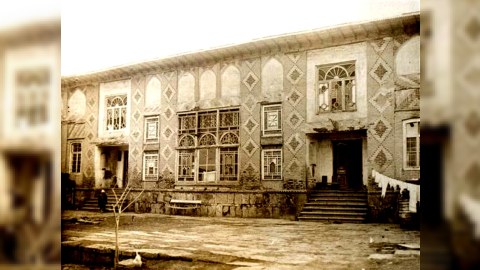 Pənah xanın İrəvandakı tarixi evi hər an uça bilər - VİDEO