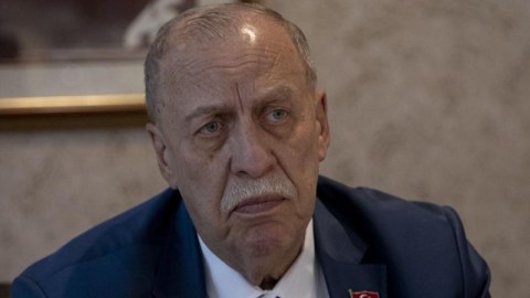 Sabiq nazir vəfat etdi