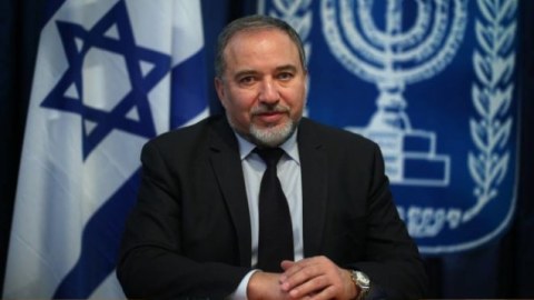 Liberman İlham Əliyevi təbrik etdi