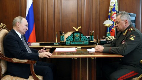 Şoyqu Putinə məruzə etdi: Ukrayna “Novoçerkask”ı vurdu