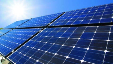 Günəş elektrik stansiyasının tikintisi üçün 300 hektar ərazi ayrıldı