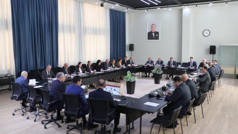 Nazirlikdə kollegiya iclası 