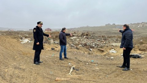 Polis onları cəzalandırdı