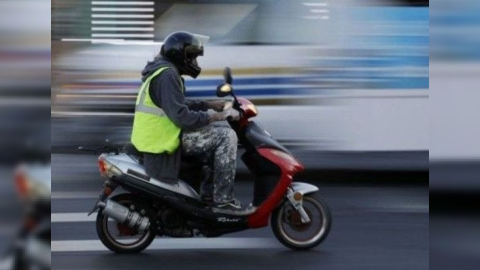 DYP-dən küləkli hava ilə bağlı moped sürücülərinə MÜRACİƏT