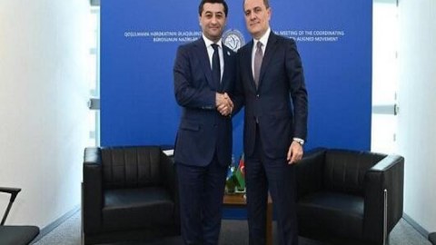 Azərbaycan və Özbəkistan XİN başçıları arasında telefon danışığı oldu