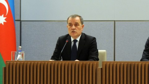 Sülh gündəliyi ikitərəfli məsələdir - Ceyhun Bayramov