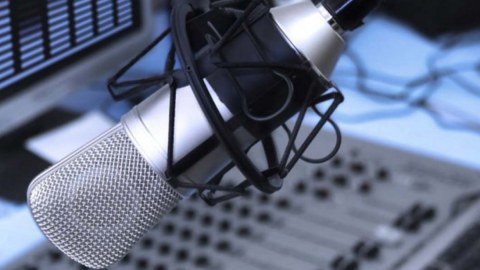 Baş nazirdən radiotezliklərlə bağlı QƏRAR