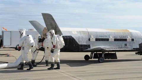 ABŞ pilotsuz hərbi kosmik gəmini orbitə çıxardı