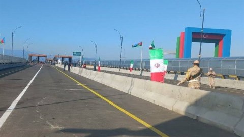 İranla Azərbaycan arasında yeni körpünün açılışı oldu