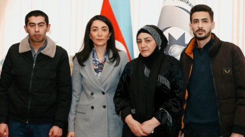 Ombudsman Aqşin və Hüseynlə görüşdü 