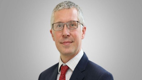 Britaniya səfirindən Azərbaycan dilində Yeni il təbriki