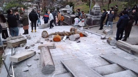 Zəlzələ nəticəsində 30 nəfər yaralanıb - Ölənlər var 