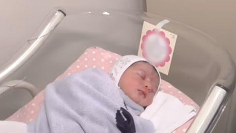 Şəhidin doğum günündə qızı dünyaya gəldi - VİDEO
