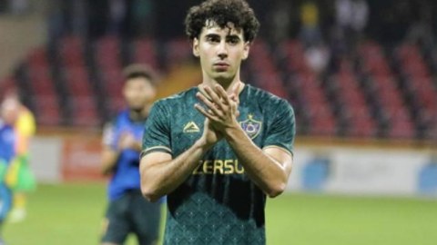 Azərbaycanın 10 ən yaxşı futbolçusu - SİYAHI