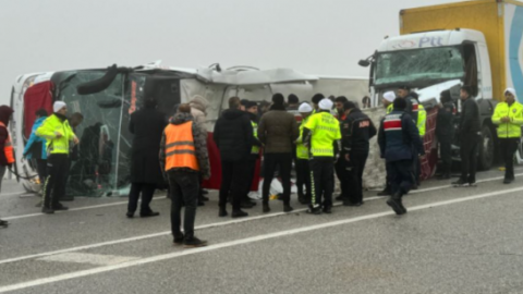 Türkiyədə ağır qəza: 4 ölü, 36 yaralı