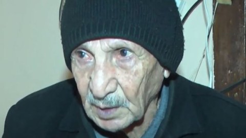 Özünü yandıran vəkilin atası danışdı - VİDEO