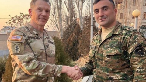 ABŞ MN-in komandanı Ermənistana gəldi - FOTO