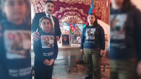 Milli Qəhrəman İbad Hüseynov şəhidin ailəsini ziyarət etdi - FOTO