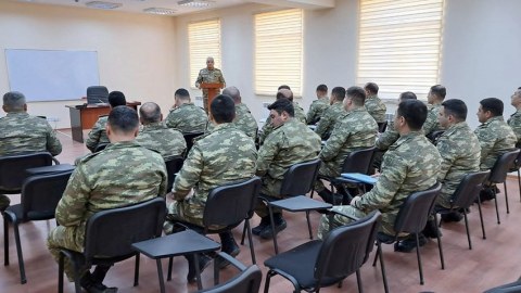 Orduda komandirlərin toplanışı keçirilir - FOTO