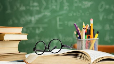 Xarici ölkələrdə 34 nəfərə verilmiş fəlsəfə doktoru elmi dərəcəsi haqqında sənədi tanındı