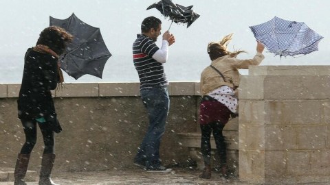 Bu gündən hava pisləşəcək, axşama doğru qar yağacaq - Proqnoz