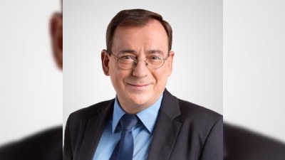 Həbsdə olan sabiq nazir aclığa başladı