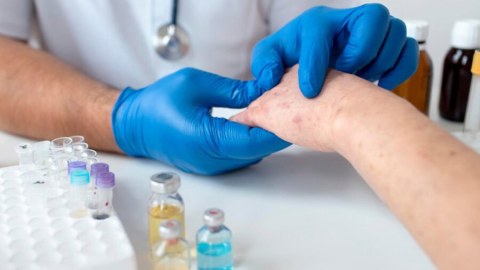 Qızılca üçün xüsusi müalicə yoxdur - Nazirlik
