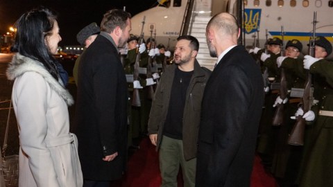 Zelenski Estoniyada səfərdədir