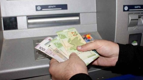 Yaşa görə pensiyaya çıxanların sayı AZALIR