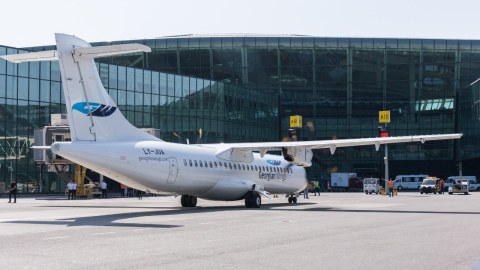 Tbilisidən Bakıya aviareys ləğv edildi