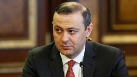 Qriqoryan Rusiyanı qəzəbləndirəcək səfərə hazırlaşır