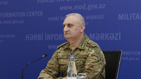Daha bir general ehtiyata buraxıldı