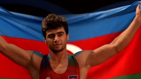 Daha bir güləşçimiz Avropada medal qazandı
