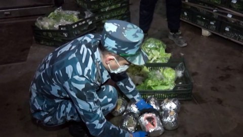 Gömrükdə "kahı" əməliyyatı: İrandan 90 kq narkotikin keçirilməsinin qarşısı alındı