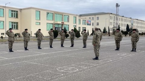 Yeni gələn çağırışçılar hərbi hissələrə qəbul edilir