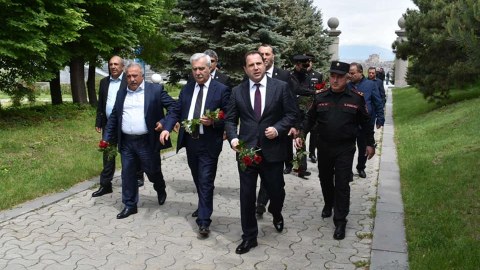 Tonoyan Koçaryanın komissiyasından NARAZIDIR