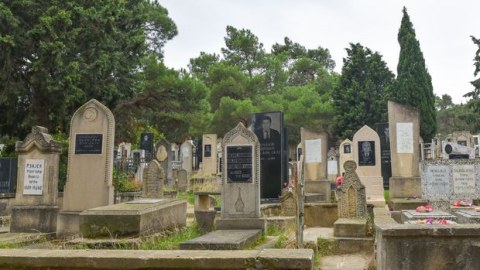 Bəzi yerlərdə məzarlıqların sərhədləri dəqiqləşib 