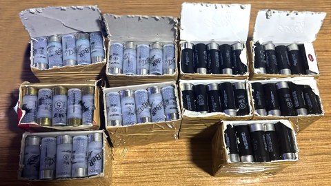"Sədərək” gömrük postunda xeyli patron aşkarlandı