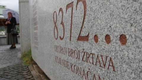 BMT Srebrenitsa soyqırımının inkar edilməsindən narahatdır