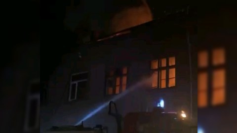 Yanğın zamanı bir neçə nəfər tüstüdən zəhərlənib