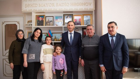 Rəşad Nəbiyev Naxçıvanda şəhid ailəsini ziyarət edib - FOTO