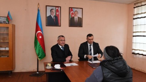 Komitə sədri Şəmkirdə vətəndaşları qəbul edib - FOTOLAR