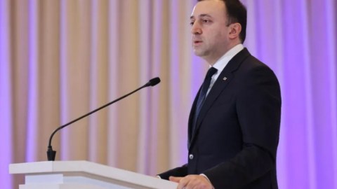 Qaribaşvilidən "Orta Dəhliz"lə bağlı mühüm MESAJ