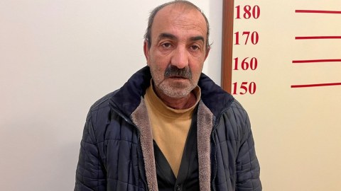 Qubada saxlanılan kişinin üzərində silah AŞKARLANDI