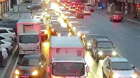 Bakının bəzi yollarında TIXAC var