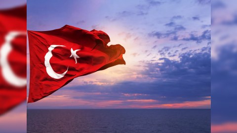 Türkiyə yeni silahların kütləvi istehsalına BAŞLAYIR