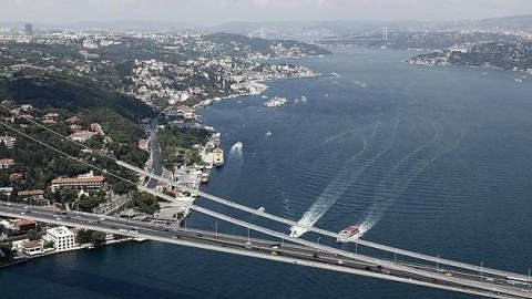 Çanaqqala boğazı bəzi gəmilər üçün BAĞLANDI