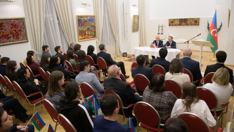 “BİZ – Zəfər yoluna davam” təşəbbüs qrupu Vyanada toplandı