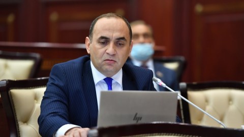 Cəmiyyət “Ali təhsil haqqında” qanunun qəbul edilməsini gözləyir - Deputat