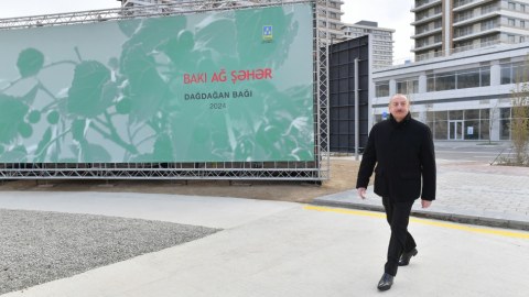 Prezident Ağ Şəhərdə yaradılan işlərlə tanış oldu - FOTOLAR